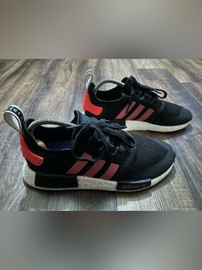 Adidas NMD R1 Black Pink White Running Shoes Men's Sz 9
